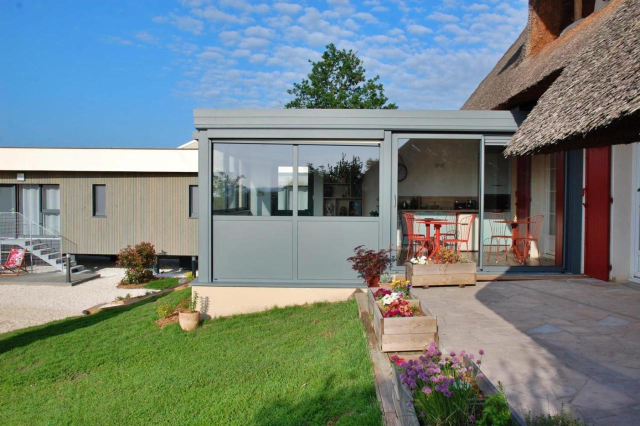 Bed and Breakfast La Cle Des Chaumes Boisset-les-Montrond Экстерьер фото