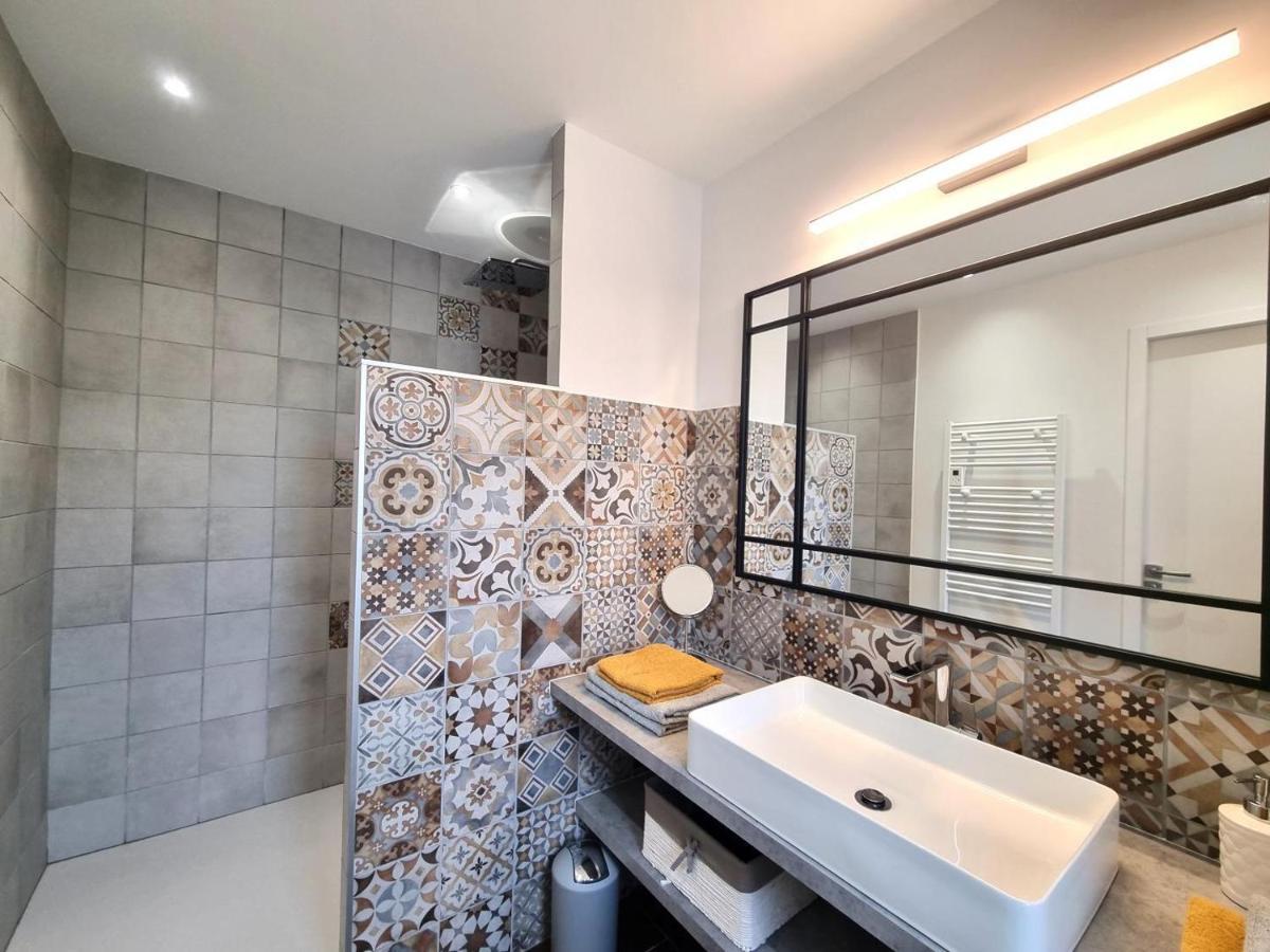 Bed and Breakfast La Cle Des Chaumes Boisset-les-Montrond Экстерьер фото