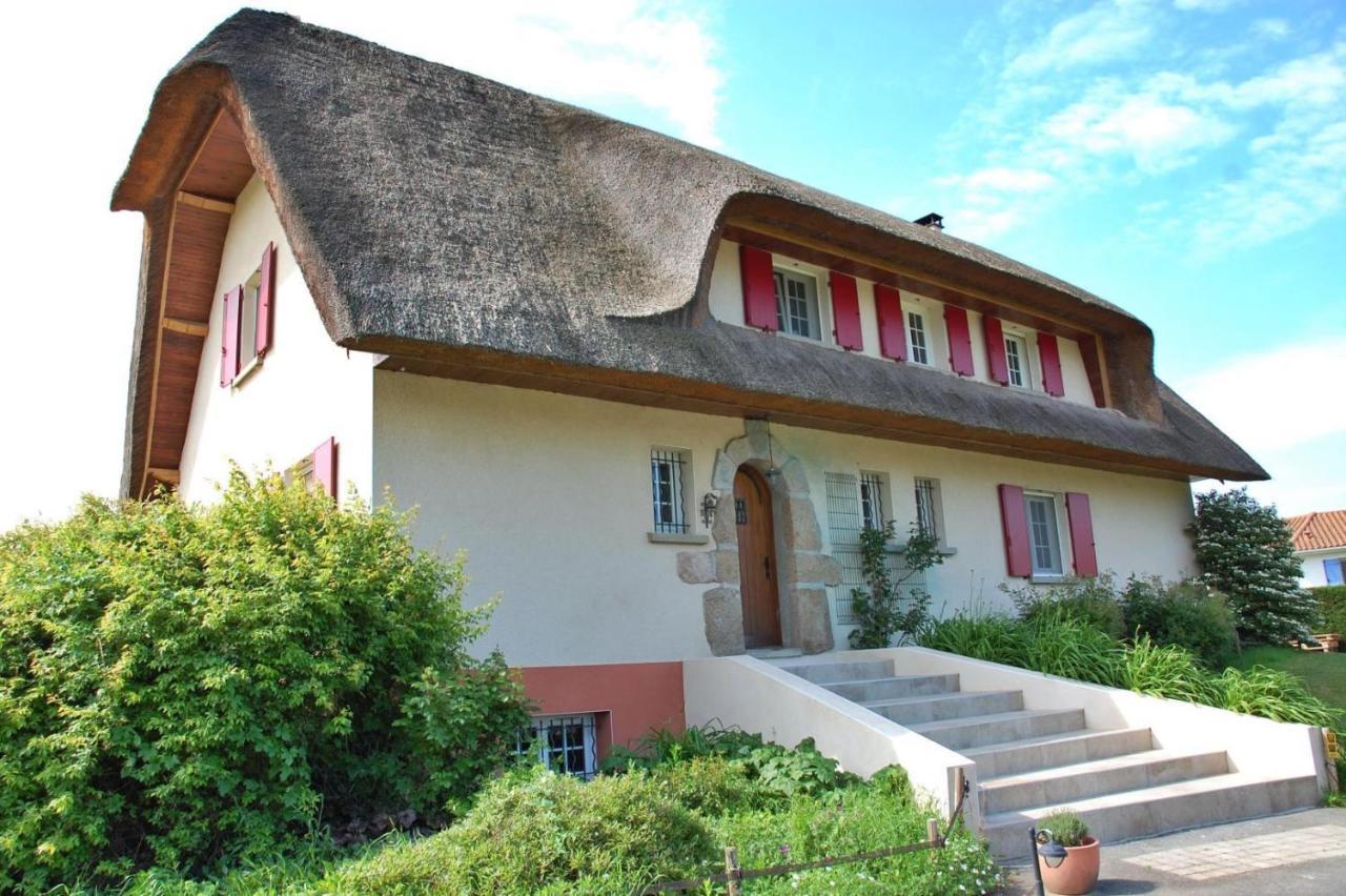Bed and Breakfast La Cle Des Chaumes Boisset-les-Montrond Экстерьер фото